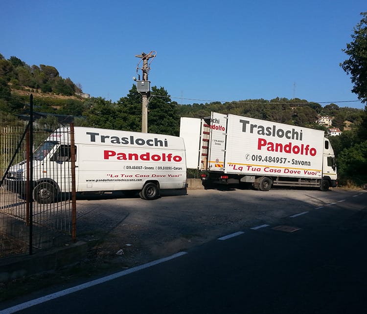 traslochi pandolfo camion grande e furgone - Traslochi a savona